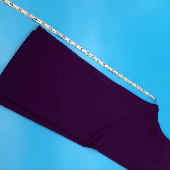 Lululemon Women’s Wide-Leg Crop Pants Plum Size 8 - Picture 7 of 8